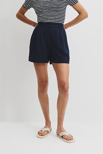 Organically Grown Linen Tuck Front Short