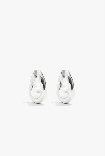 Bonnie Pearl Hoop Earring