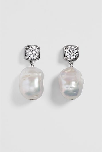 Crystal Pearl Drop Earring