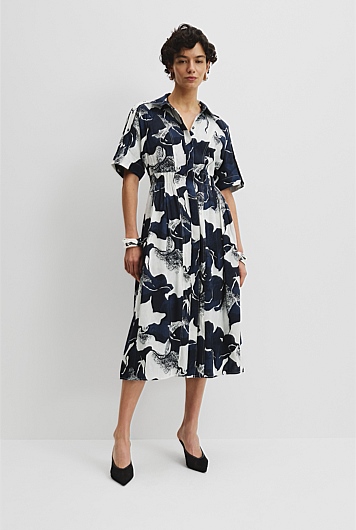 Print Cinched Shirt Dress