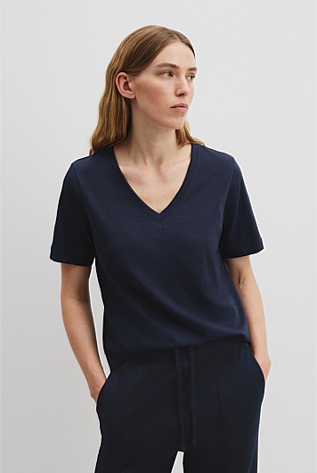 Australian Good Earth Cotton Short Sleeve V-Neck Neck T-Shirt