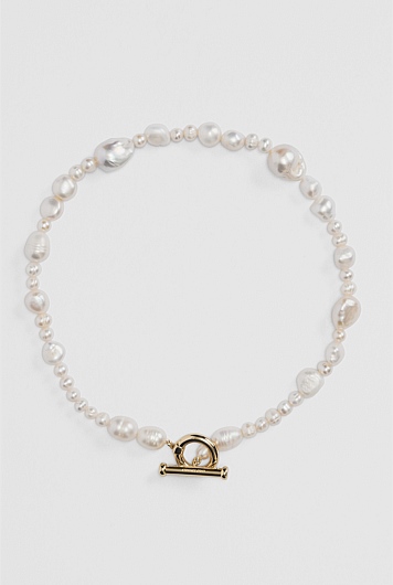 Lila Freshwater Pearl Necklace