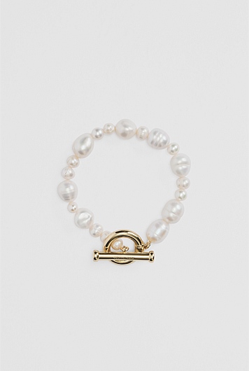 Lila Freshwater Pearl Bracelet