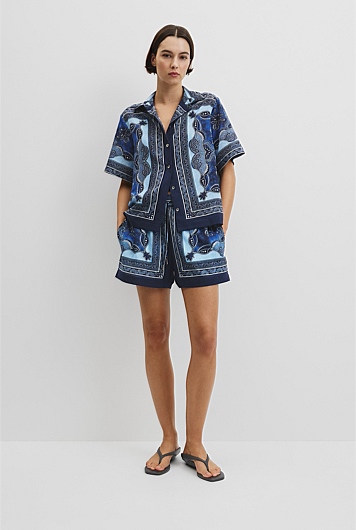 Scarf Print Short