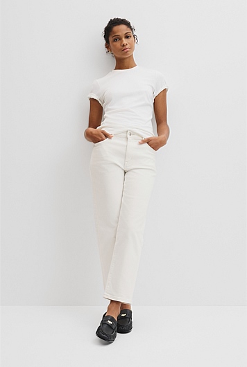 Classic Mid Rise Straight Jean