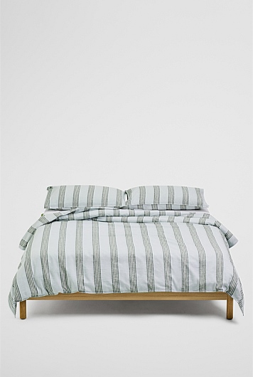 Riley Queen Quilt Cover