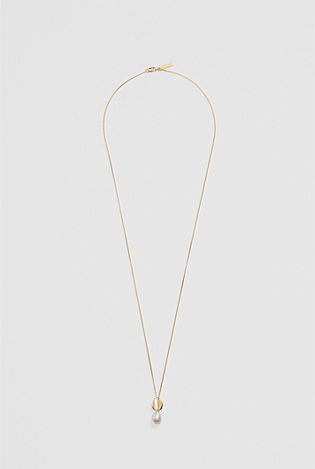 Ada Pendant Necklace