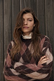 Argyle Crew Neck Knit