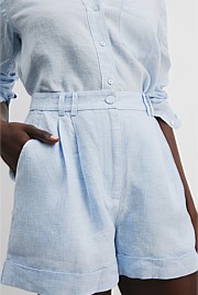 Organically Grown Linen Tuck Front Short