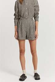 Organically Grown Linen Check Tuck Front Short