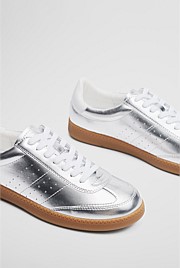 Alice Sneaker