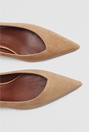 Brooke Heel