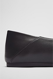 Elodie Loafer