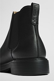Travis Boot