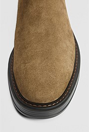Travis Boot