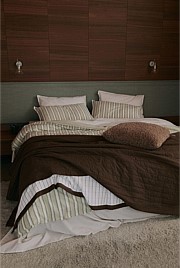 Abi Super King Quilt Cover