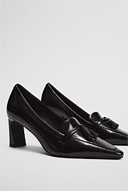 Josephine Heel