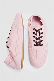 Mica Sneaker