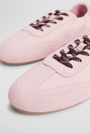 Mica Sneaker