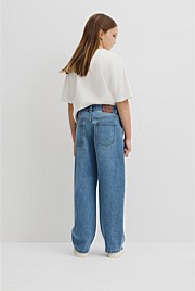 Curved Seam Jean