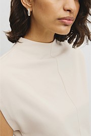Extend Shoulder Top