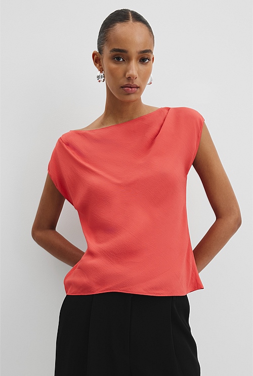 Crinkle Bias Top