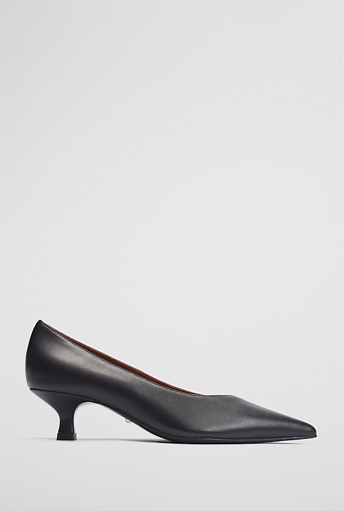 Brooke Heel Brooke Heel