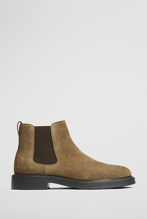 Travis Boot