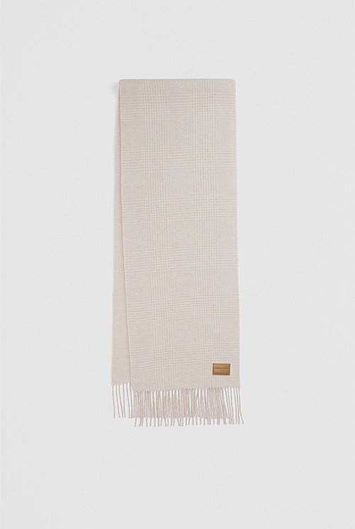 Fringed Woven Scarf