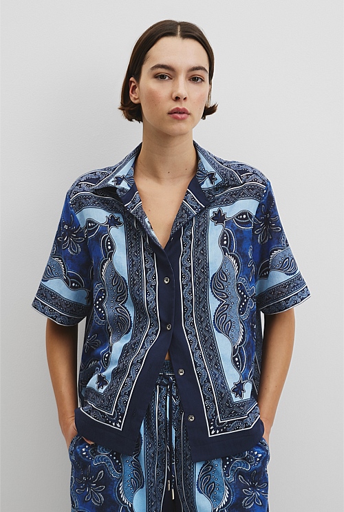 Scarf Print Short Sleeve Shirt Scarf Print Short Sleeve Shirt