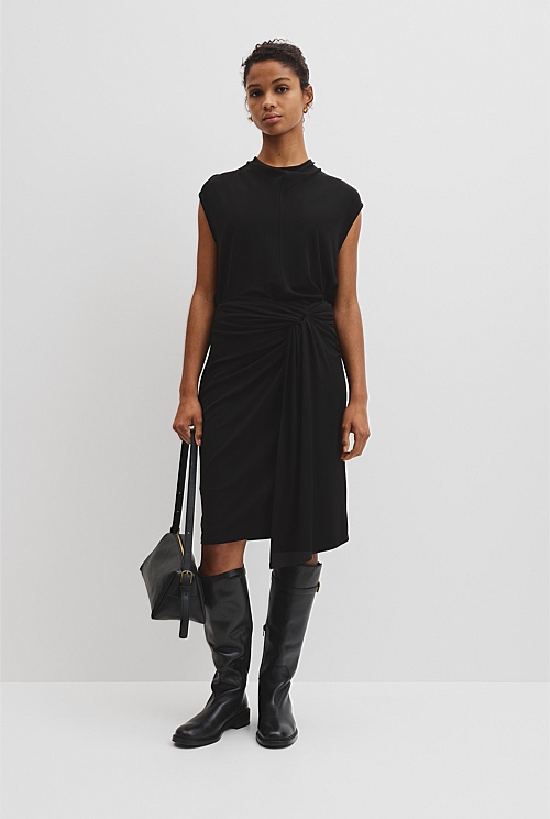Twist Crepe Skirt Twist Crepe Skirt
