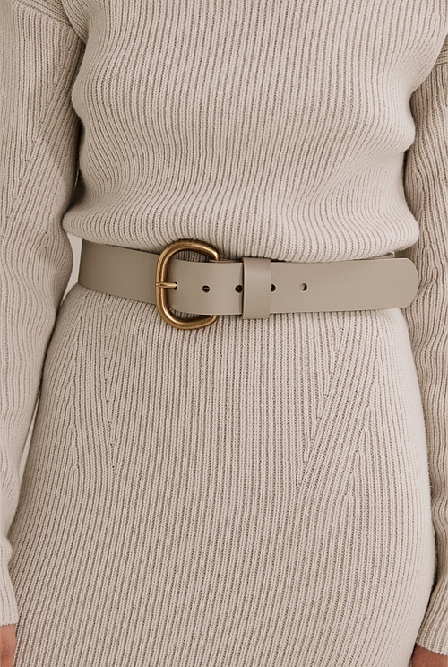 Solid Buckle Belt