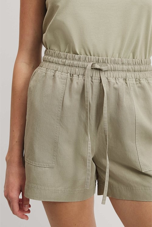 Patch Pocket Short