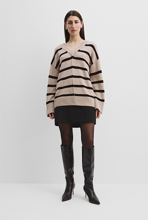 V-Neck Longline Knit