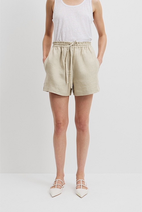 Organically Grown Linen Relaxed Short