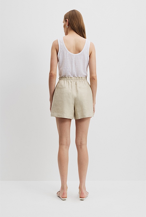 Organically Grown Linen Relaxed Short