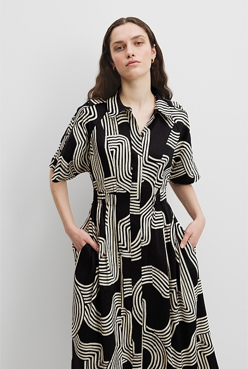 Organically Grown Linen Print Cinched Shirt Dress