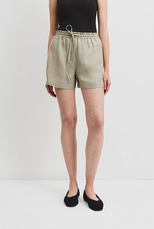 Organically Grown Linen Relaxed Short