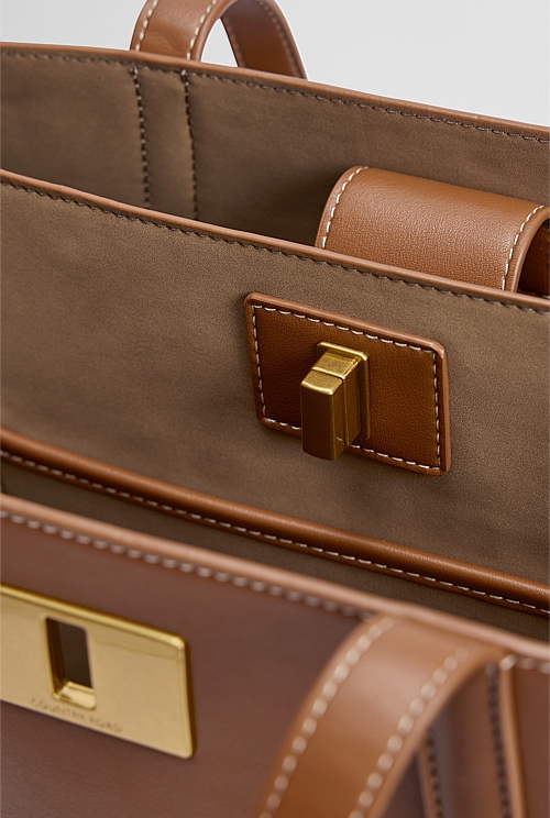 Turnlock Tote