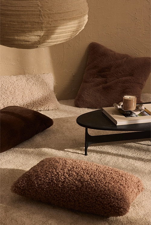 Ruby 35x60 Cushion