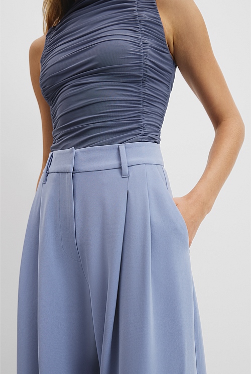 Soft Pleat Pant