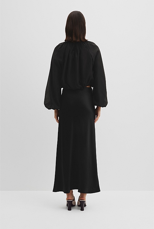 Voluminous Soft Blouse