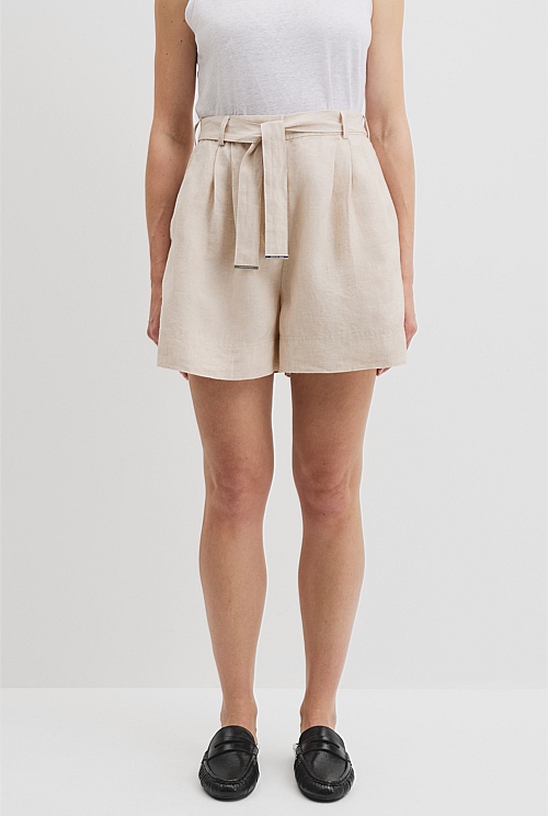 Organically Grown Linen Tuck Front Short
