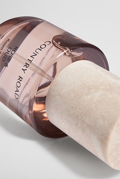 Australian Made Rose & Oud Room Spray 100ml Australian Made Rose & Oud Room Spray 100ml