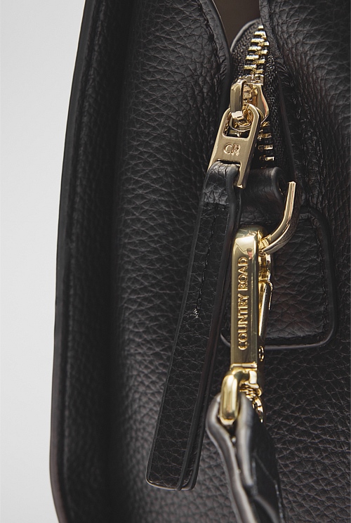 Mini Middle Zip Crossbody Bag Mini Middle Zip Crossbody Bag