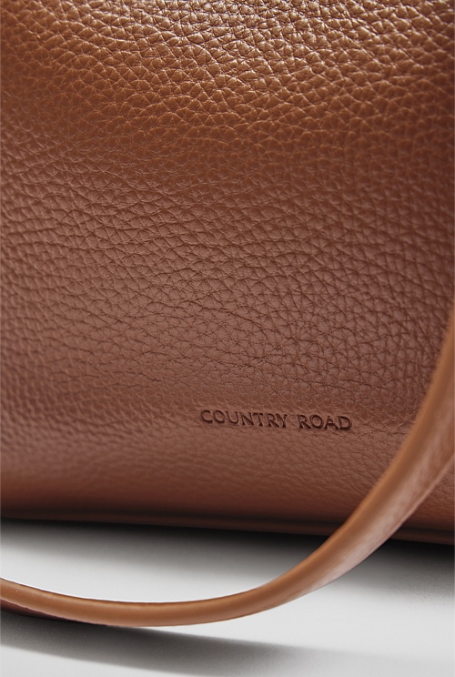 Middle Zip Crossbody Bag