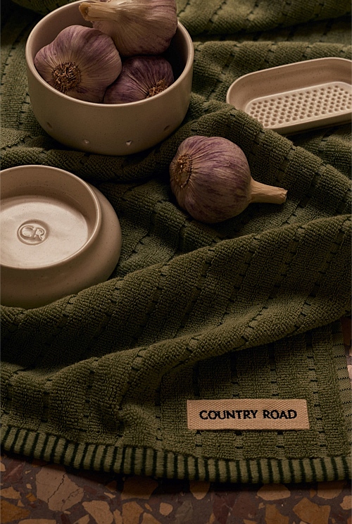 Miari Garlic Holder
