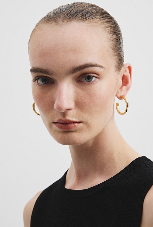 Imogen Hoop