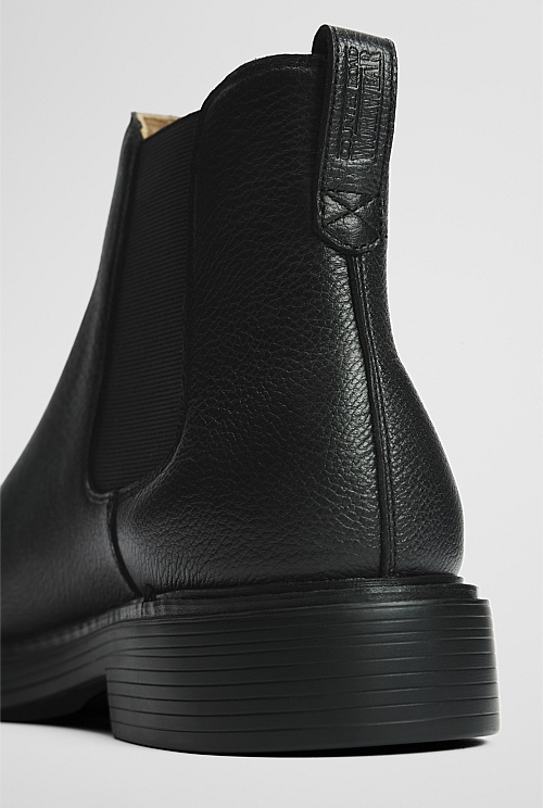 Travis Boot