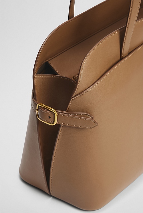 Buckle Detail Tote Buckle Detail Tote